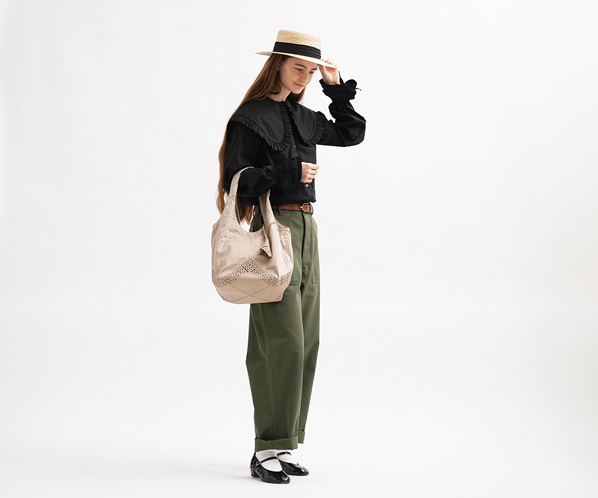 【WEB限定再入荷】リノ トートバッグ大 詳細画像 イエローブラウン 21