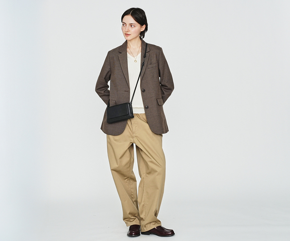 エッセンシャルゴート 携帯ポシェット 詳細画像 クロ 24